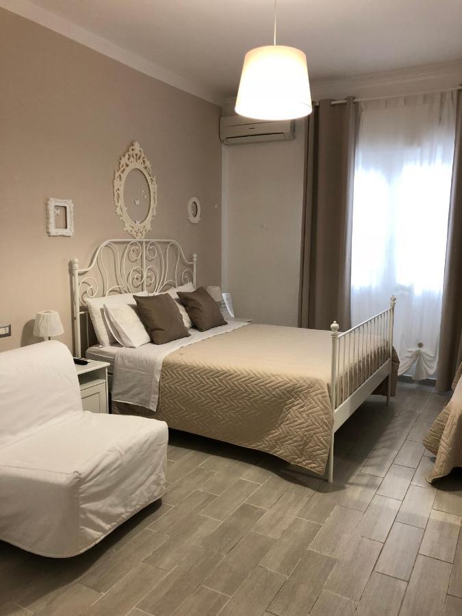 ארקולאנו Golden Mile B&B מראה חיצוני תמונה